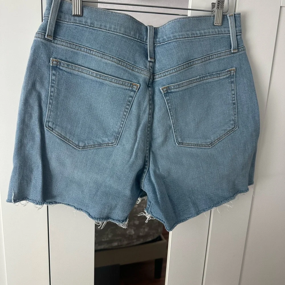 J. Crew Jean Shorts Faded Blue Denim Mom Shorts Women’s Size 29 NWT - Picture 6 of 6